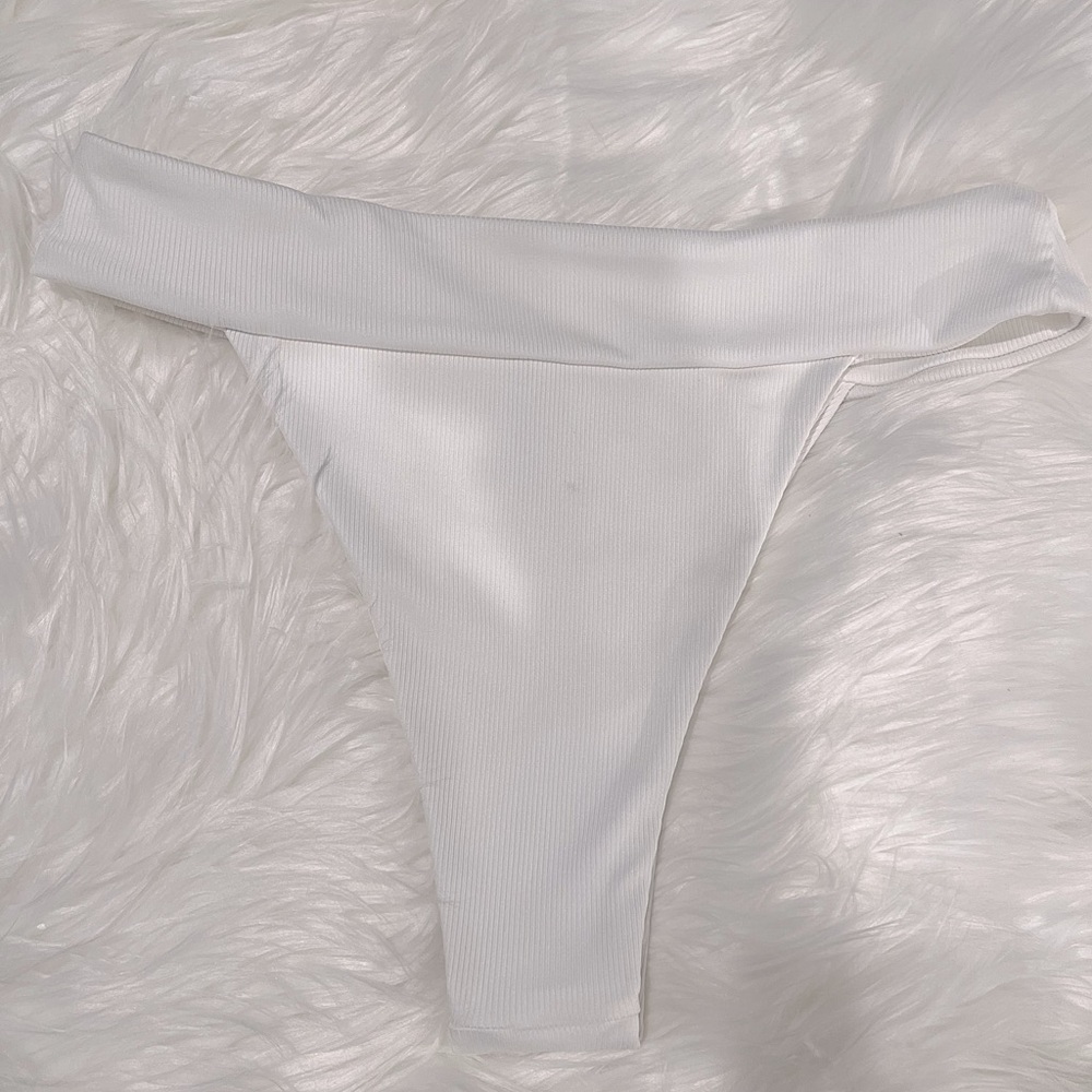 ZAFUL Ribbed Brazilian Bikini Bottoms